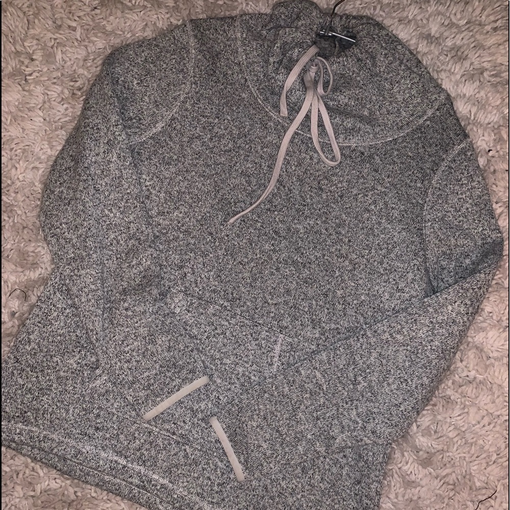 Eddie Bauer sweatshirt